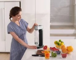 Philips GoZero - Soda Maker Viva Con Accessori, Nero ADD4902BK/10 -franke Shop d1d59b45f1b9c7a07850d769